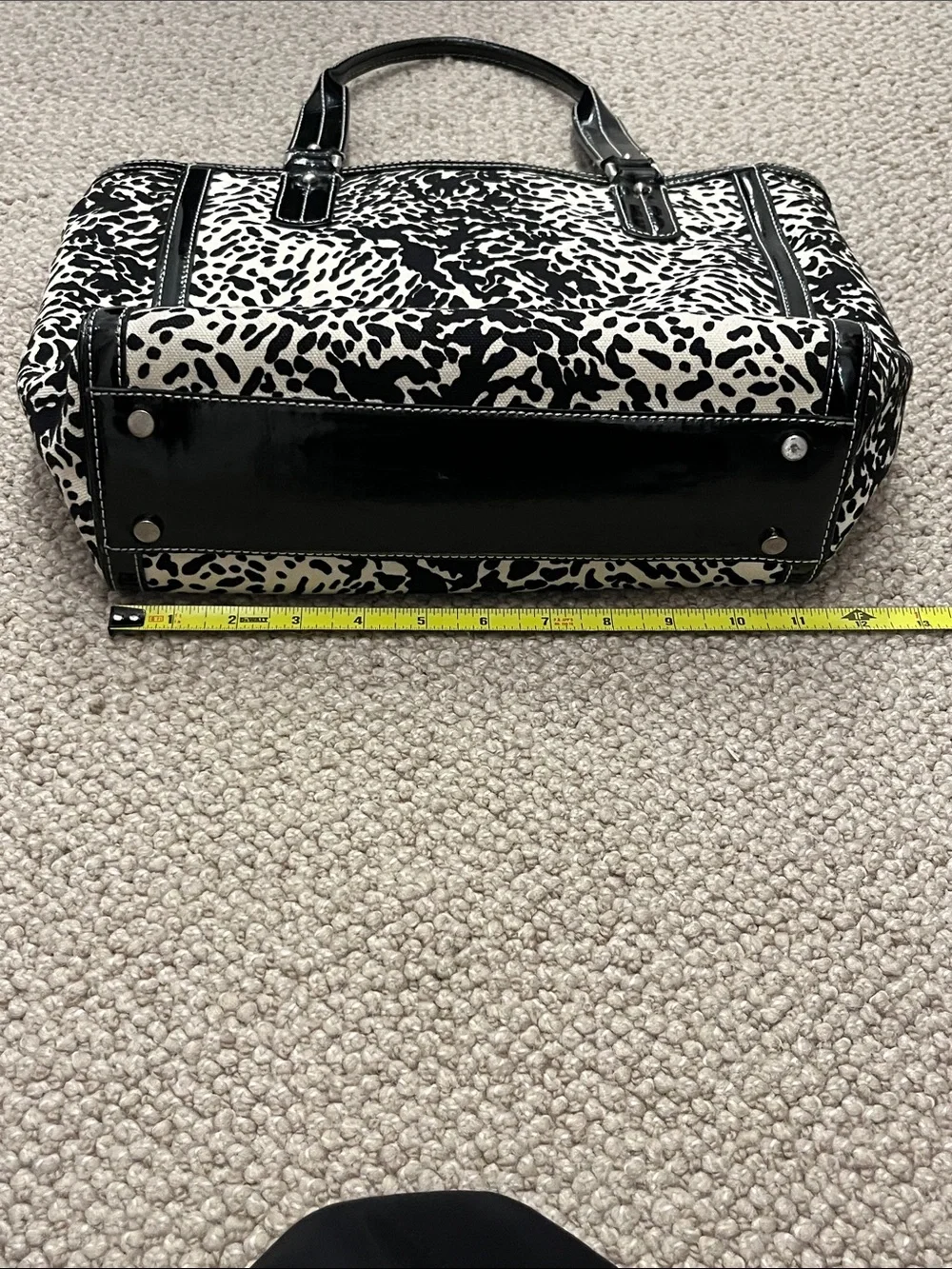 Talbots tote bold